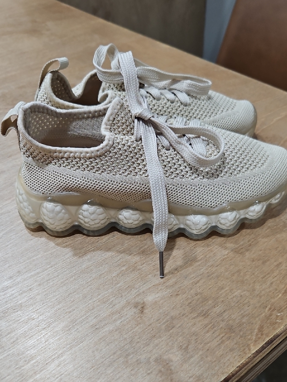 Girls Athletic Shoe